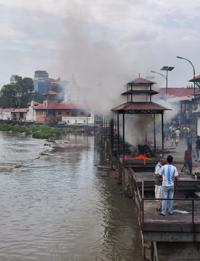 Pashupatinath: Nepal zeigt mir die Schönheit des Todes