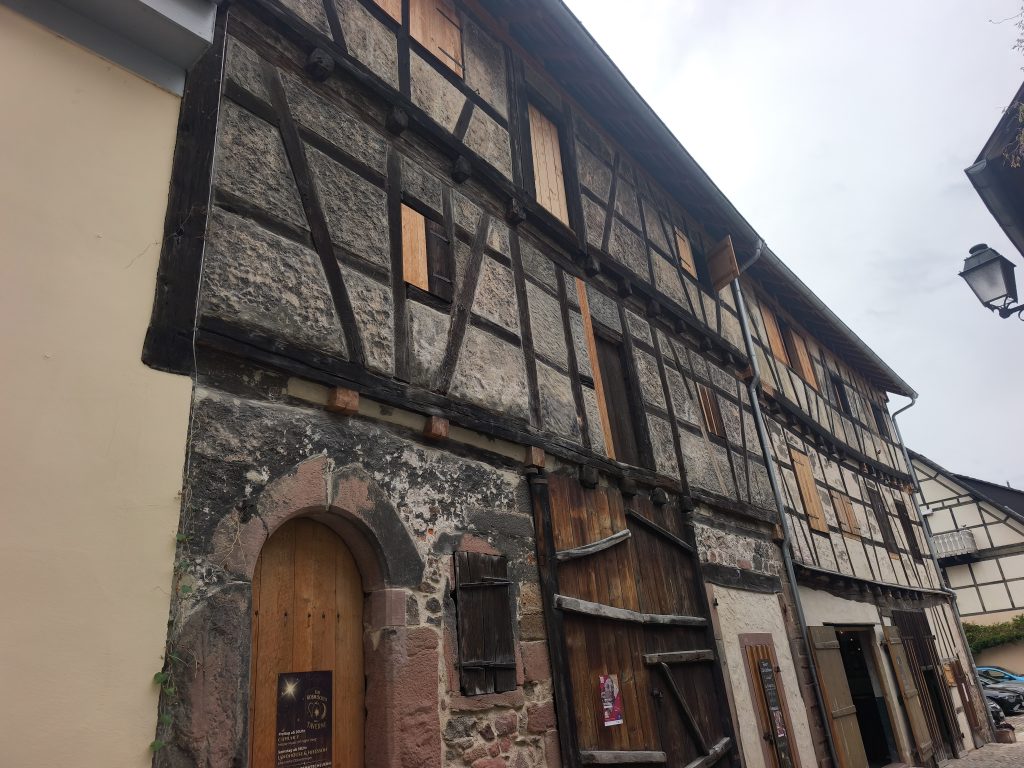 Altes Fachwerkhaus / Scheune in der Gernsbacher Altstadt